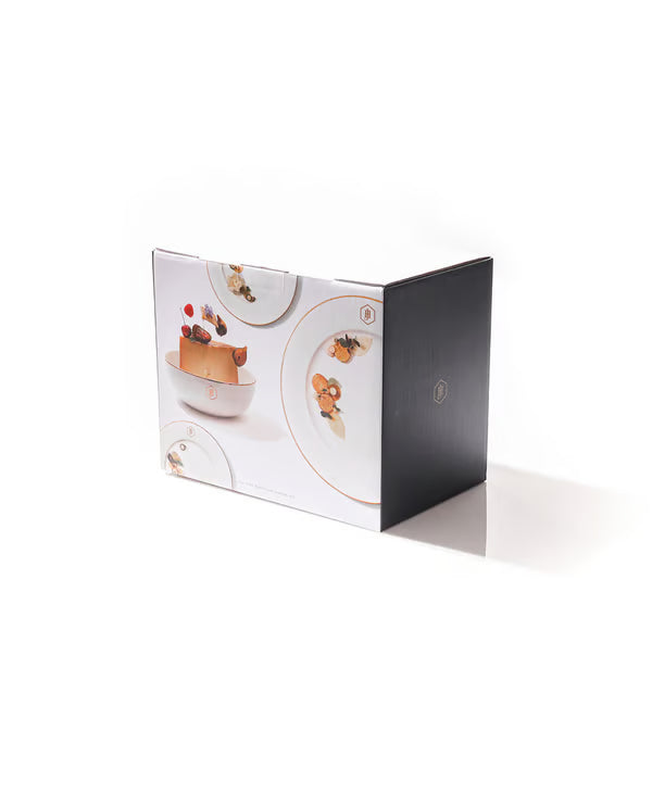 JAN Gold Rimmed Dinnerware (12 Piece Set)