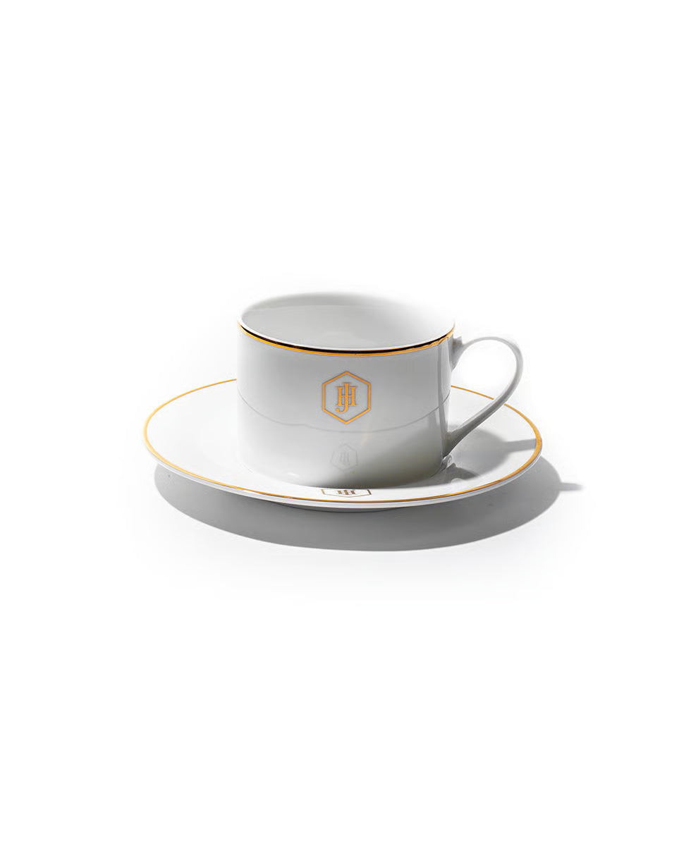 JAN Gold Rimmed Tea Cup and Saucer (Set of 4)